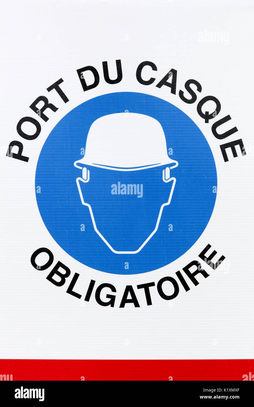 Port du casque obligatoire en français Banque D'Images
