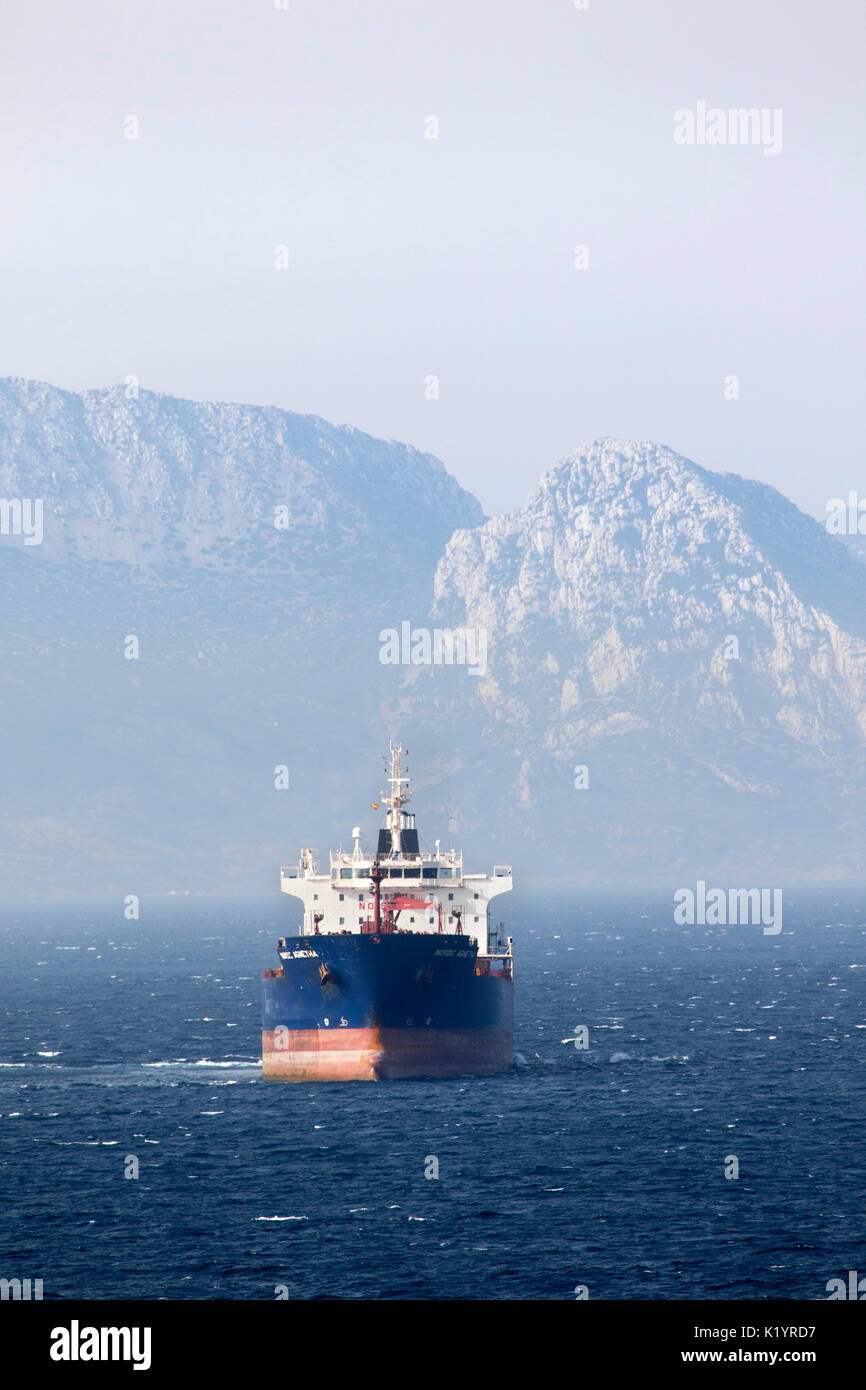 Agnetha nordique et transporteur de produits chimiques de l'huile de l'OMI 9422639 à Gibraltar dans la mer Méditerranée Banque D'Images