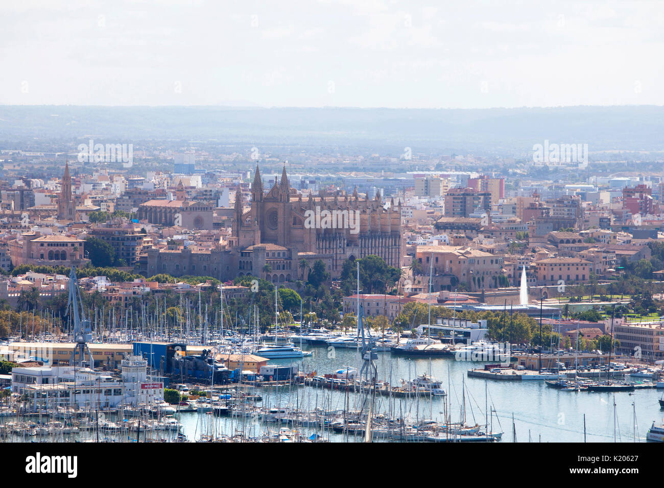 Cathédrale de Santa Maria Palma, Palma de Mallorca resort ville capitale de l'île espagnole de Majorque (Mallorca), dans l'ouest de la Méditerranée Banque D'Images