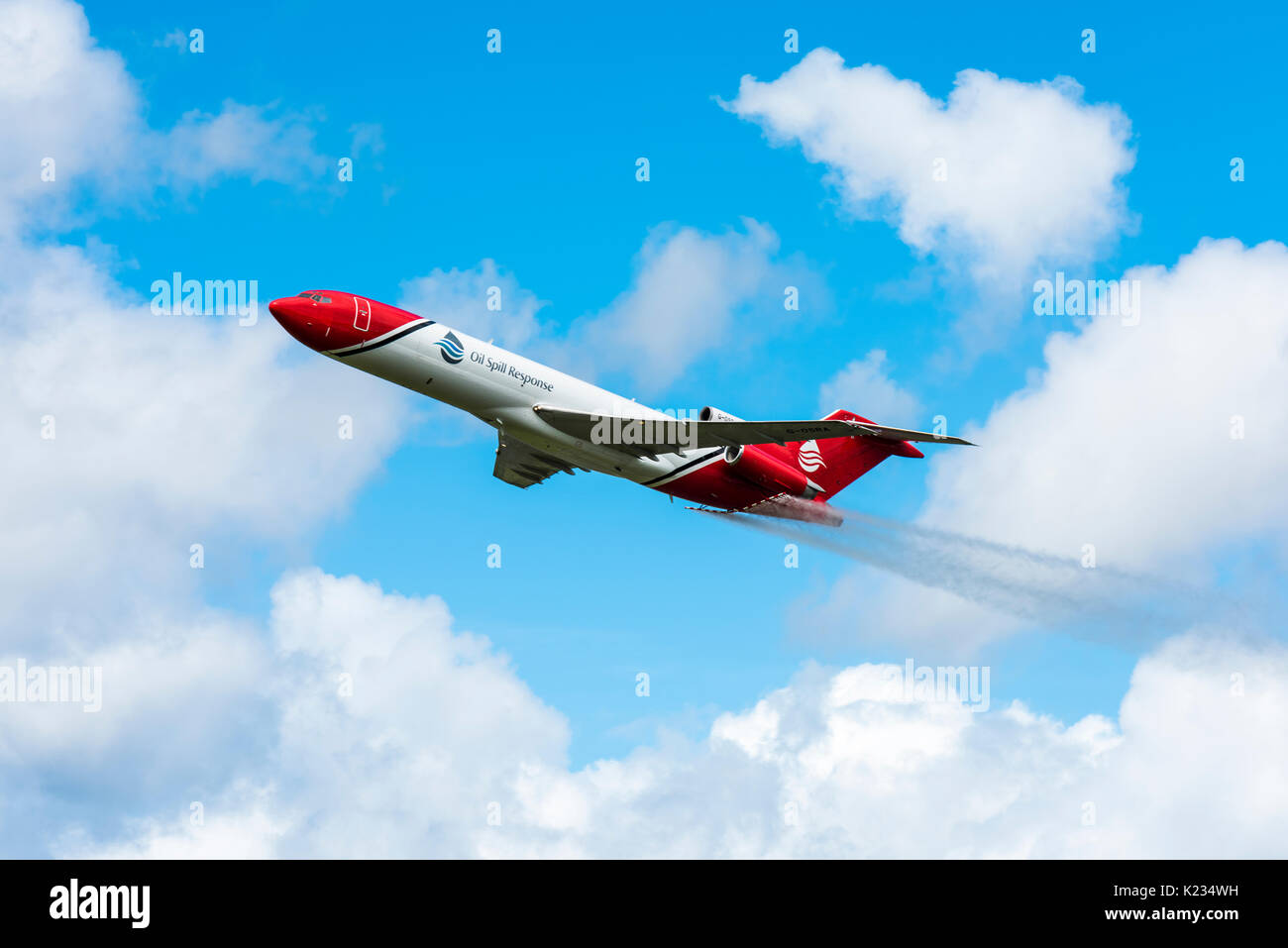 Farnborough International Airshow 2016 avec le Boeing 727-2S2F. Le Boeing 727 est un avion de déversement de pétrole, exploité par OSRL Banque D'Images