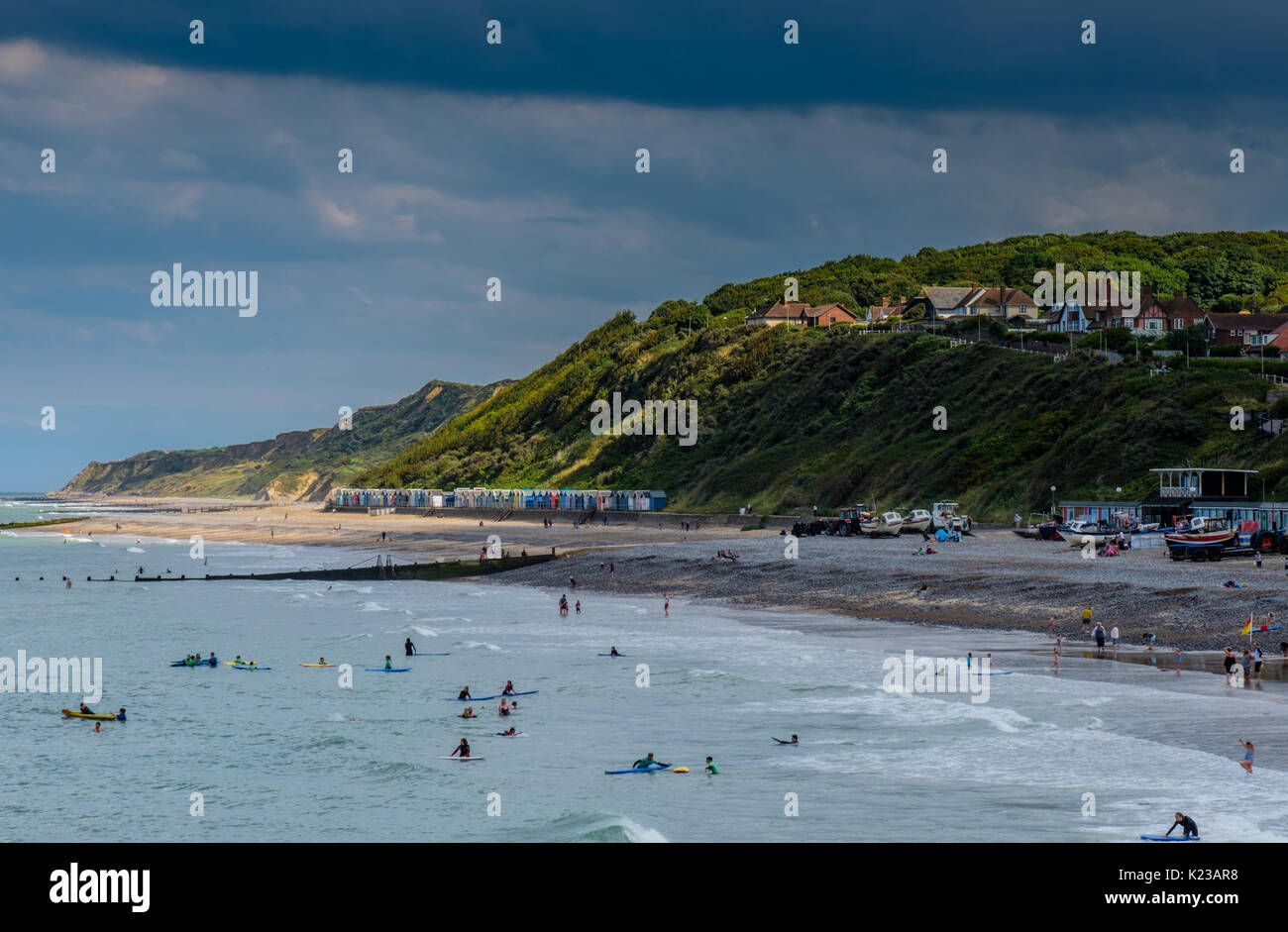 La côte nord du comté de Norfolk vu à partir de la jetée de Cromer, Cromer, Norfolk, UK Banque D'Images