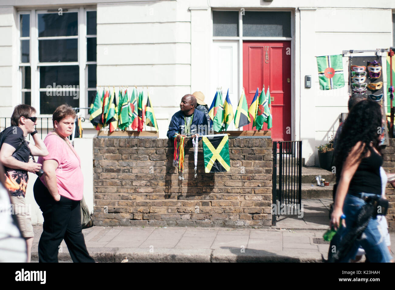 Londres, Royaume-Uni. Août 28, 2017. Artistes interprètes ou exécutants et des carnavaliers à Notting Hill Carnival, 2017. Crédit : Simon King/ Alamy Live News Banque D'Images
