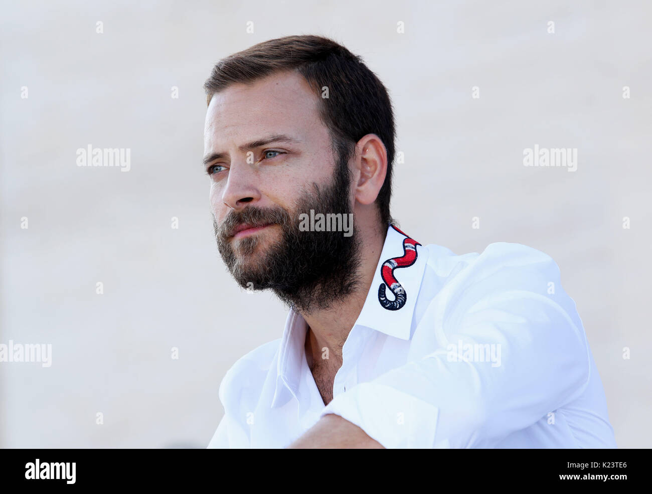 L'Europe, Italie, Lido di Venezia, 29 août 2017 : l'acteur italien Alessandro Borghi, "marraine" au 74e Festival International du Film de Venise Photo © Ottavia Da Re/Sintesi/Alamy Live News Banque D'Images