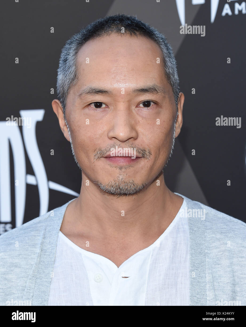 Hollywood, Californie, USA. Août 28, 2017. Ken Leung arrive pour la première de l'Inhumans Marvel - Le premier chapitre à la Universal CityWalk theatre. Credit : Lisa O'Connor/ZUMA/Alamy Fil Live News Banque D'Images