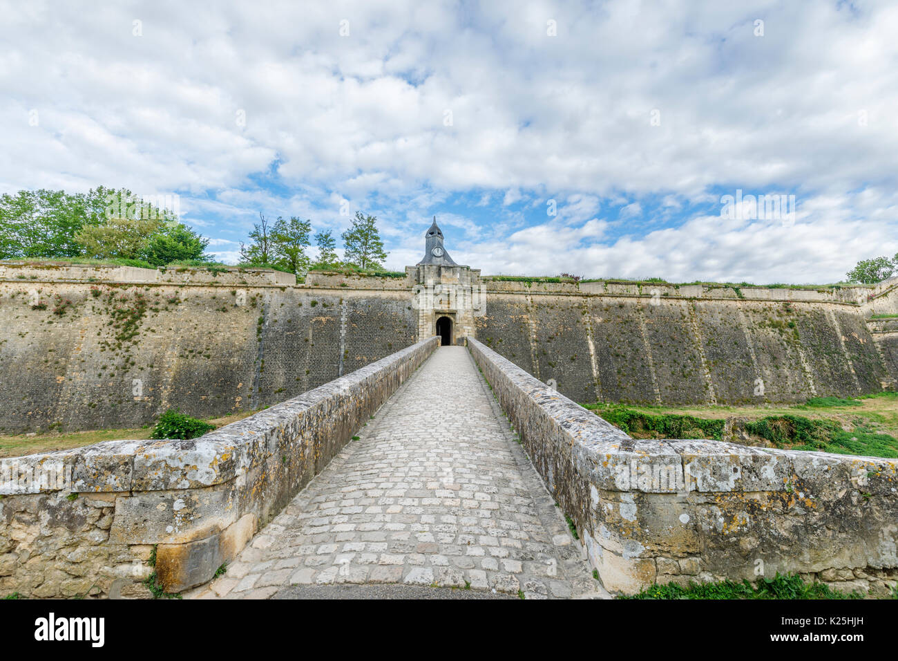 Entrée dans les murs de la Citadelle de Blaye (Citadelle de Vaubon)à Blaye, une commune française, située dans le département de la Gironde, Nouvelle-Aquitaine franc sud-ouest, Banque D'Images