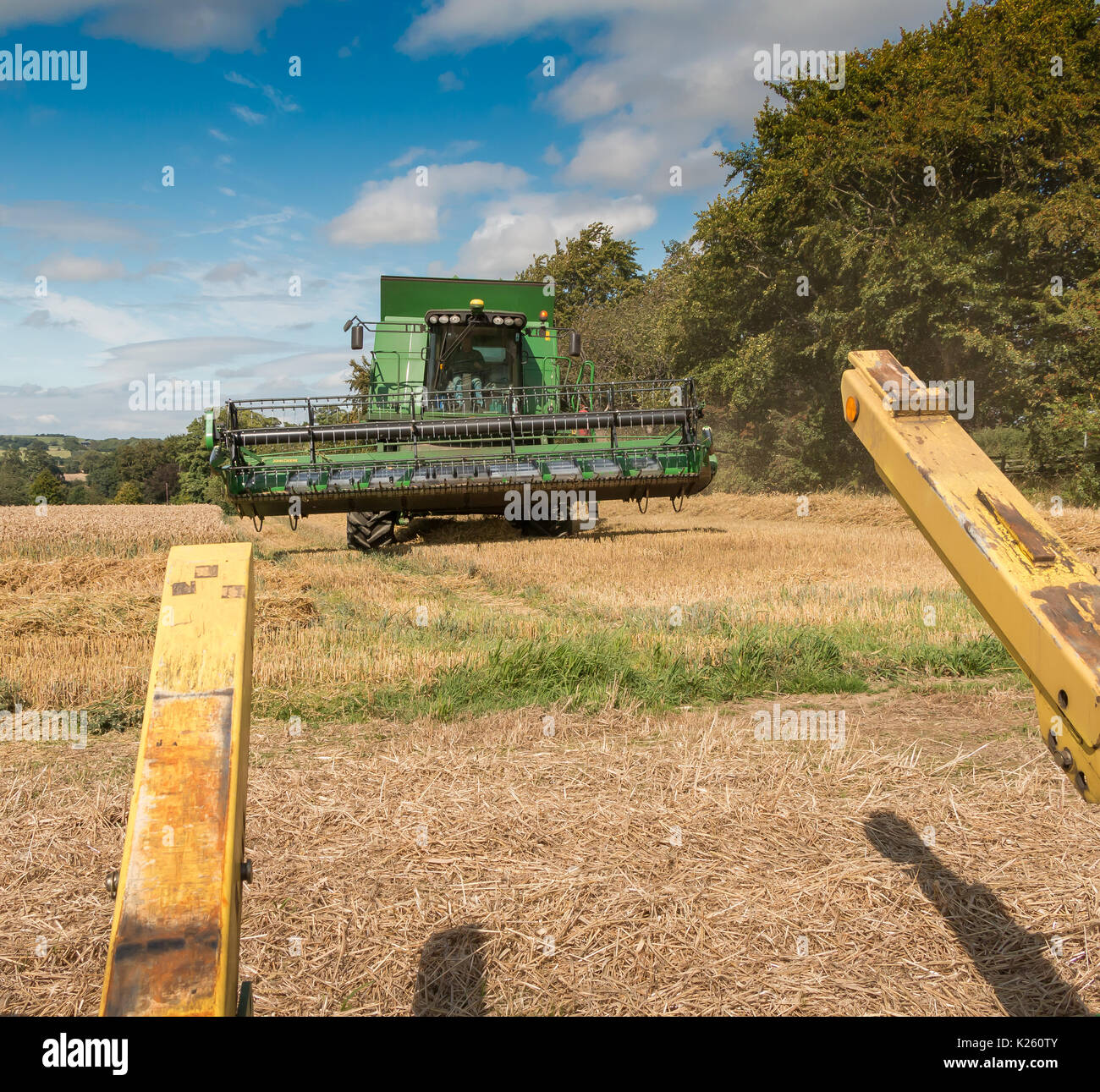 Royaume-uni l'agriculture, la récolte de blé de semence à Wycliffe, Teesdale Banque D'Images