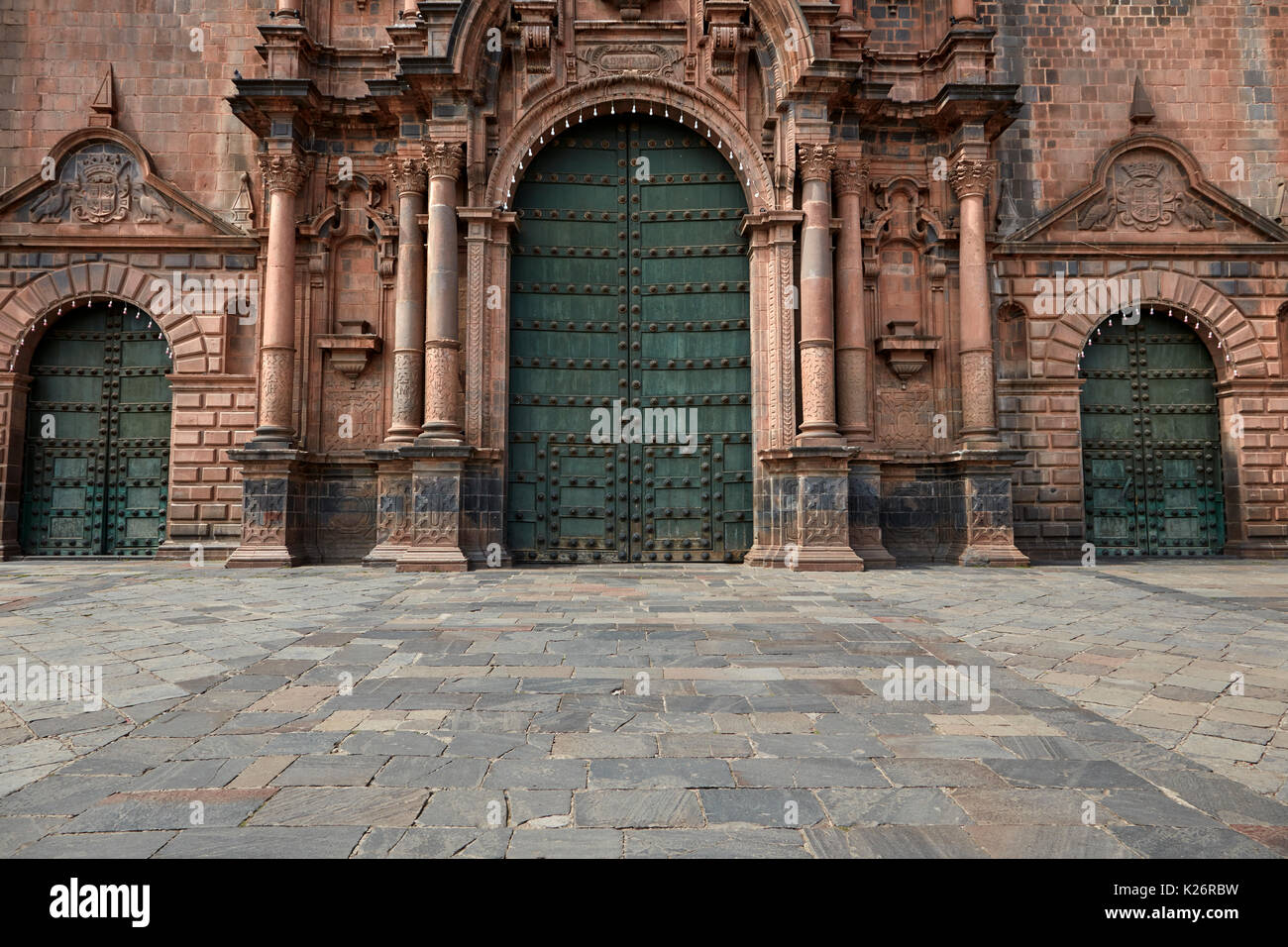 Les portes principales de Cusco Cathedral, Plaza de Armas, Cuzco, Pérou, Amérique du Sud Banque D'Images