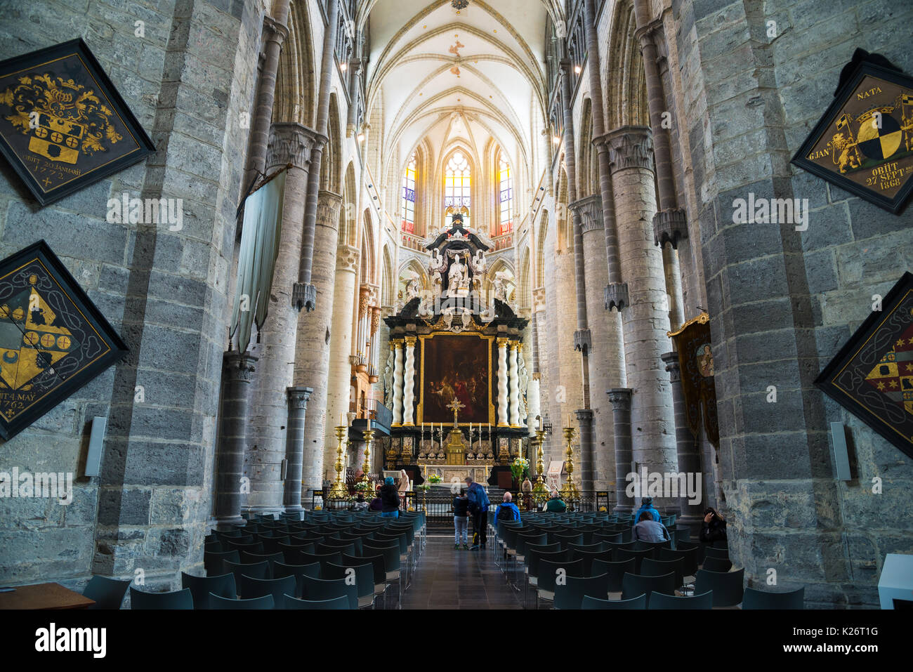 Gand, Belgique - 16 Avril 2017 : Interiors, peintures et les détails de l''Église Saint-Nicolas à Gand, Belgique Banque D'Images