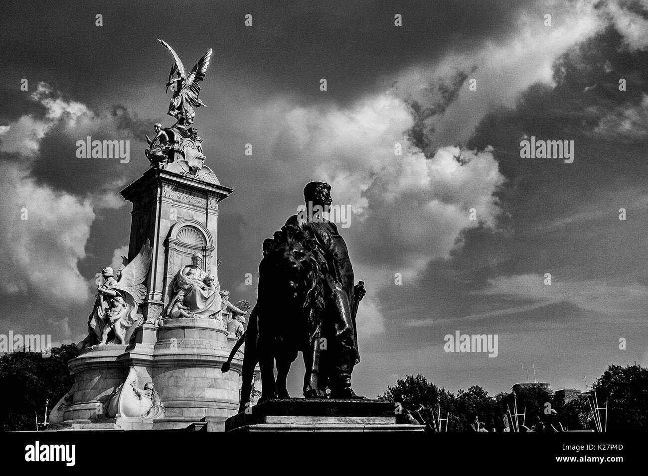 Une vue de l'Édifice commémoratif Victoria à Buckingham Palace le 20 septembre 2016. Banque D'Images