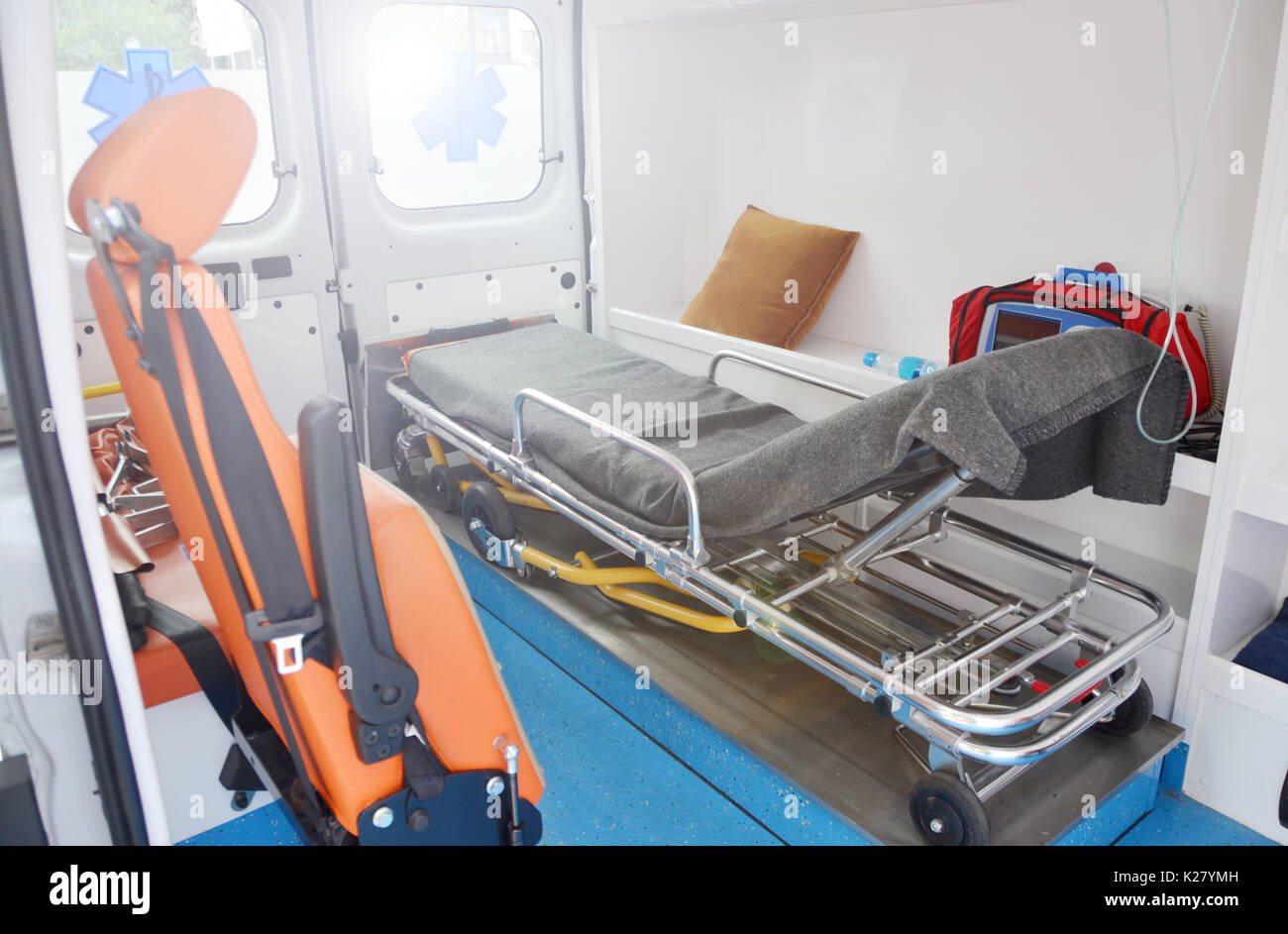 L'intérieur de l'ambulance voiture Banque D'Images