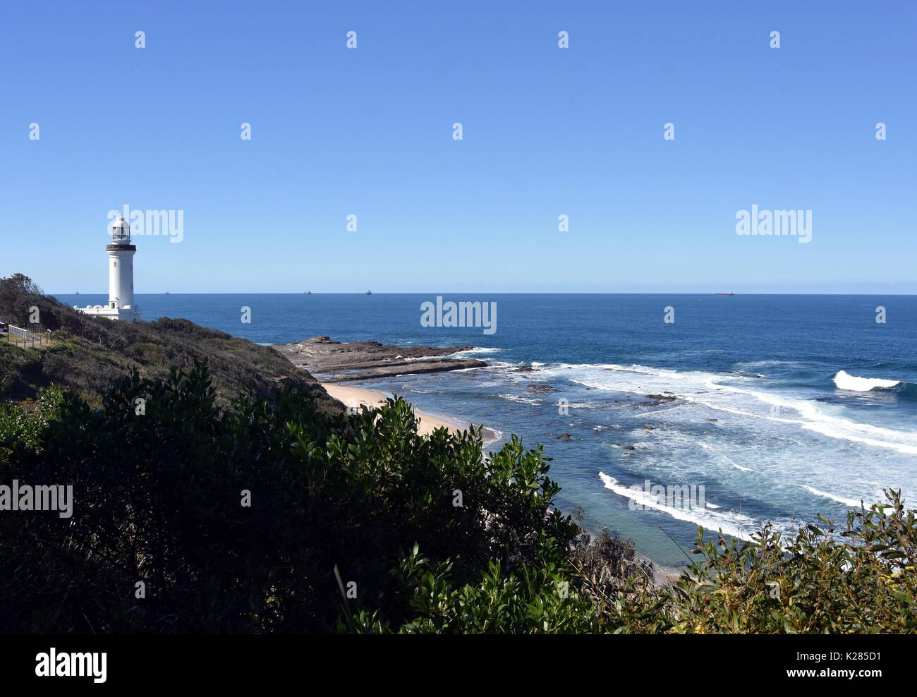 Norah Head Light est un phare situé à Norah Head, une pointe sur la côte centrale, New South Wales, Australie. Banque D'Images