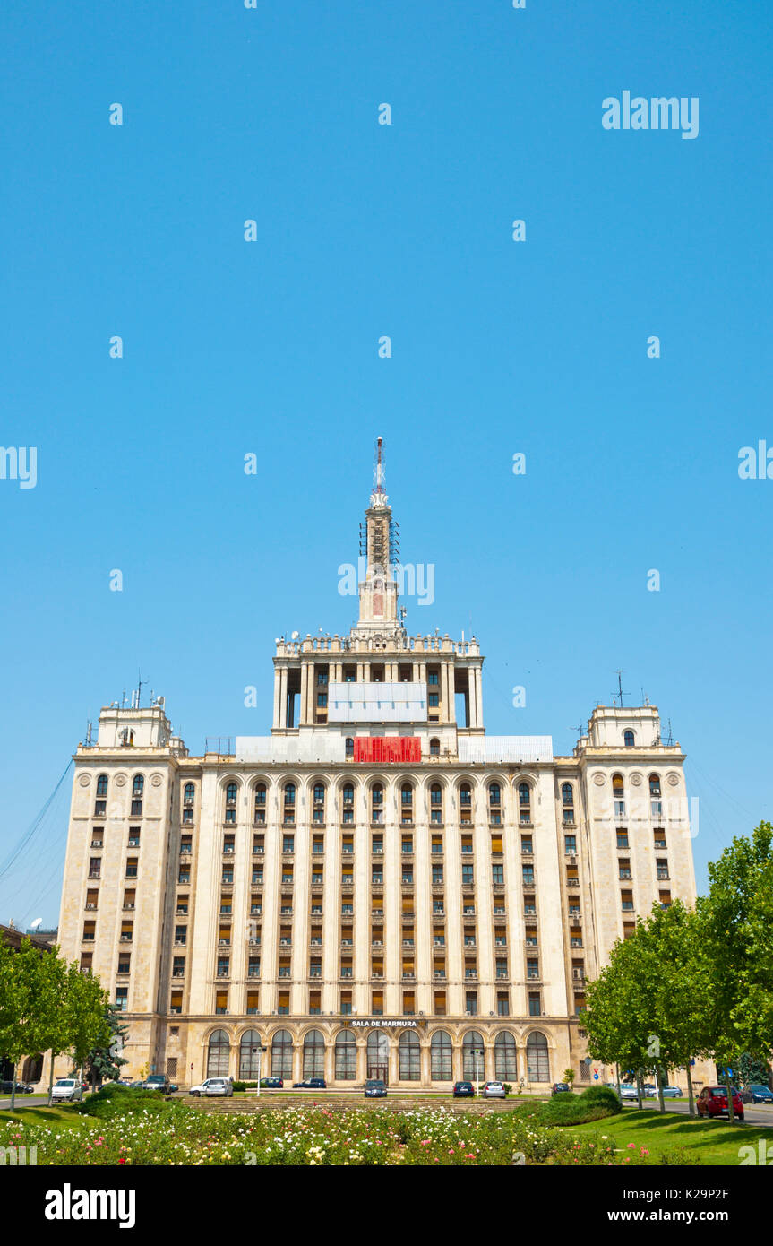 Casa place Presei Libere, Maison de la presse libre, dans le style du réalisme socialiste soviétique, à partir de 1966, Bucarest, Roumanie Banque D'Images