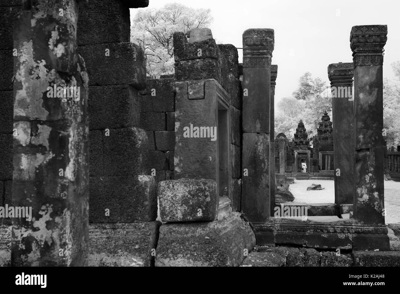 Banteay Srei beau château en grès rouge siem reap Cambodge plus de mille ans Banque D'Images
