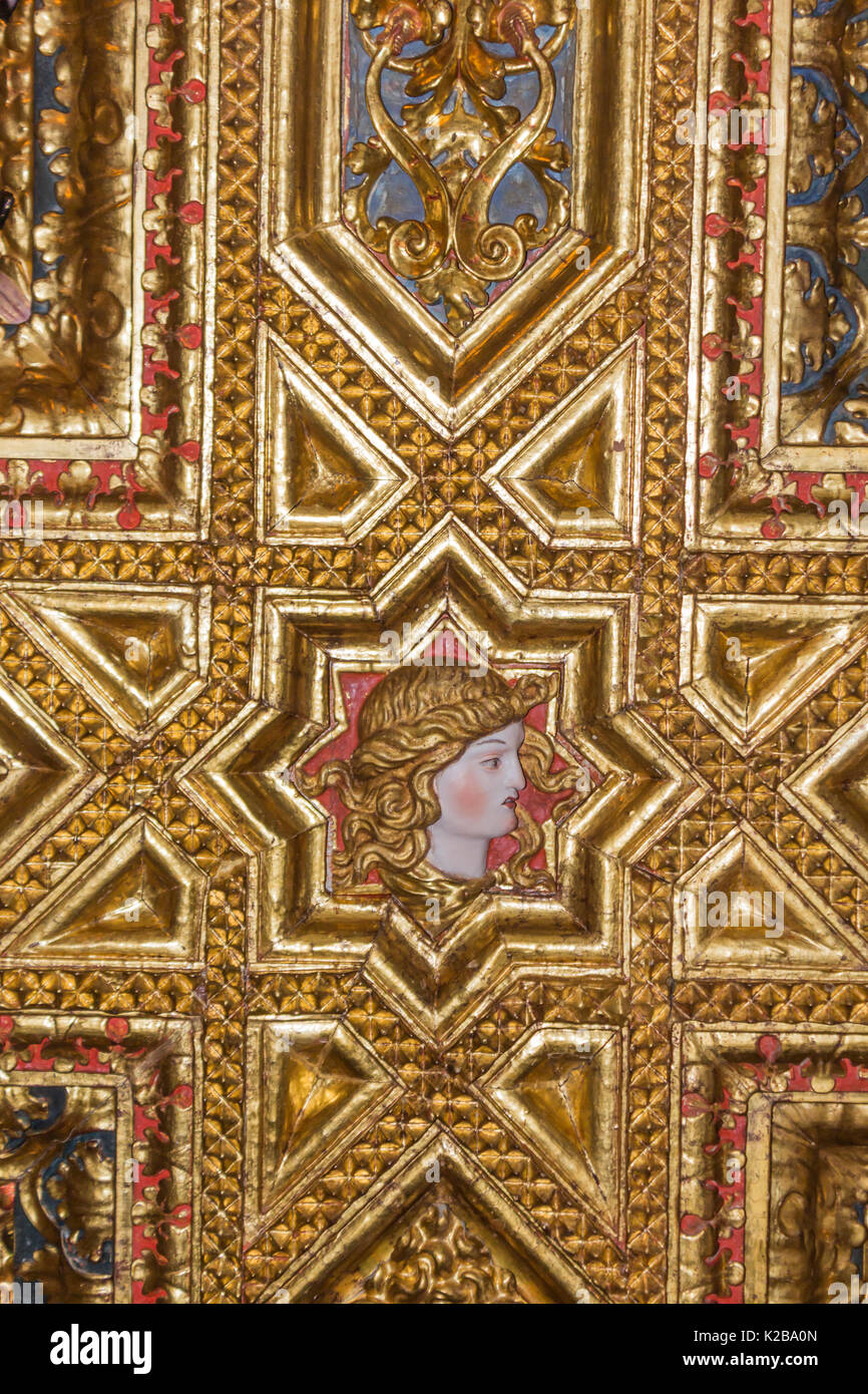 El Palacio de la Generalidad, Valence, Espagne. Détail de la plafond orné dans la Sala dorada. Banque D'Images