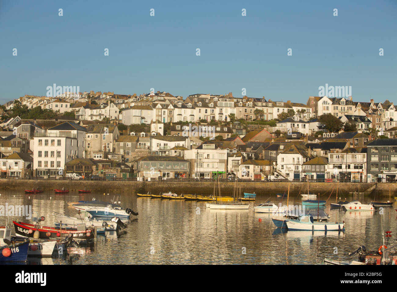 St Ives harbour vu de Smeaton's Pier, Cornwall, UK Banque D'Images