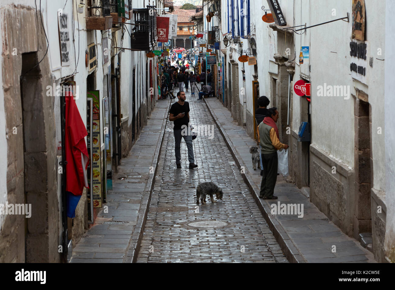 Rue pavées de Procuradores, Cusco (Site du patrimoine mondial), Pérou, Amérique du Sud Banque D'Images