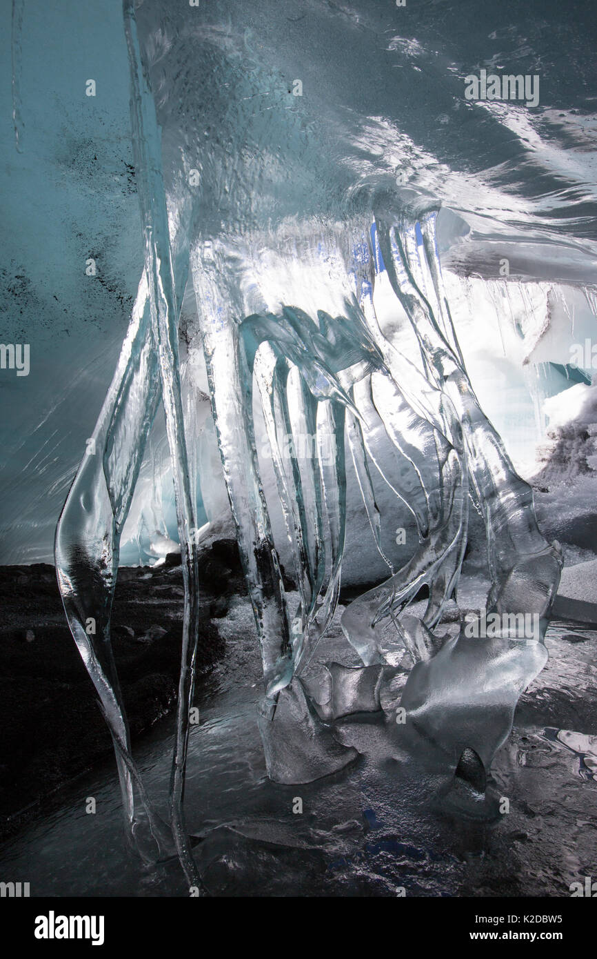 Grotte du Glacier Glacier Pastoruri avec glaçons, 5200m au-dessus du niveau de la mer, Cordillère des Andes, au Pérou, Banque D'Images