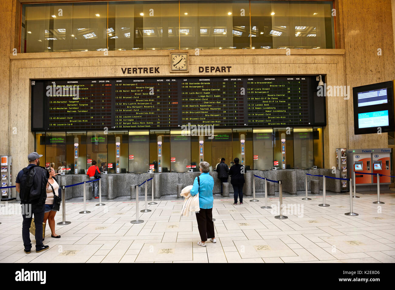 La gare centrale, Infotafel, Bruxelles, Belgique Banque D'Images