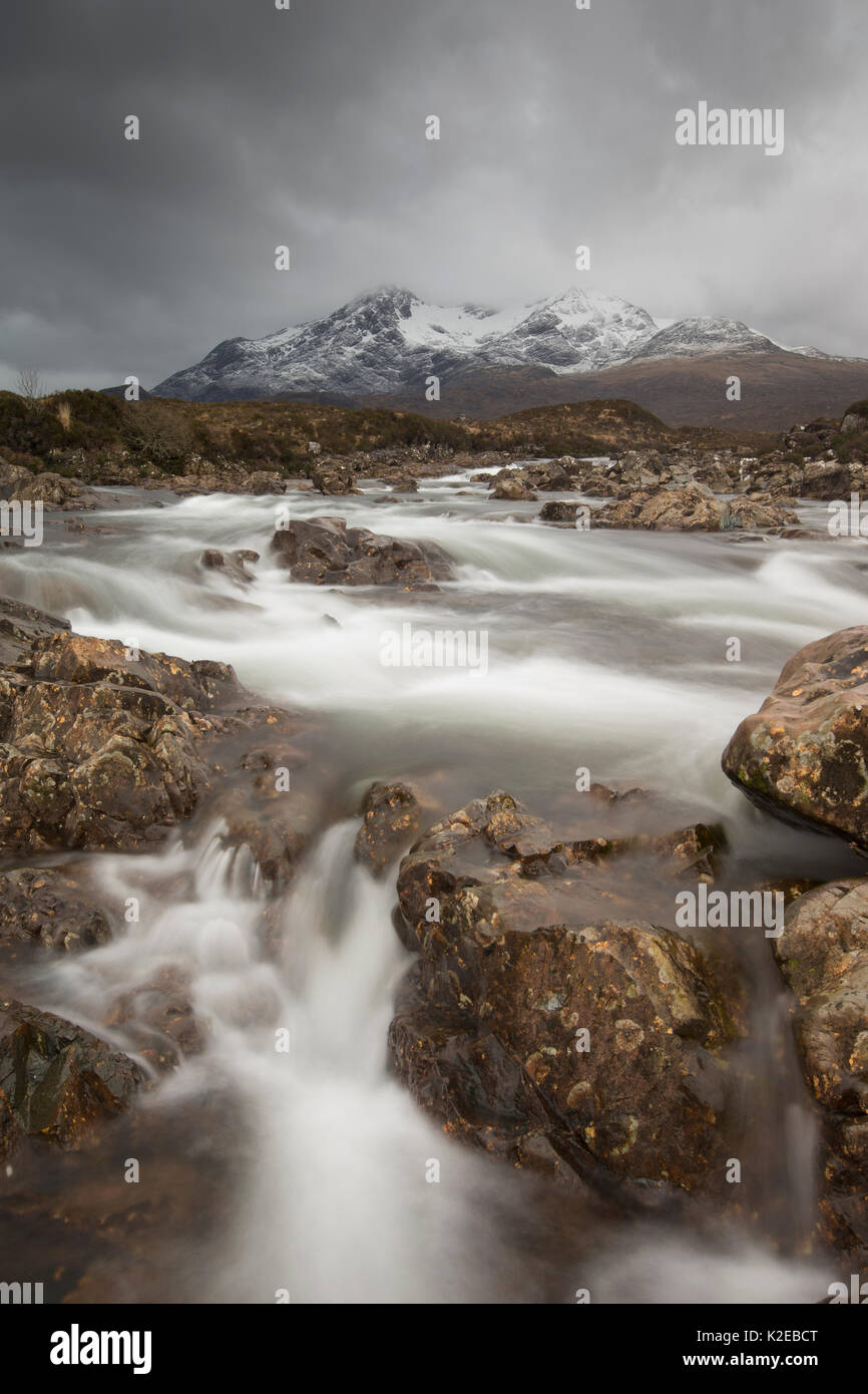 River Sligachan en fin d'hiver, Skye, Scotland, UK, mars 2014. Banque D'Images