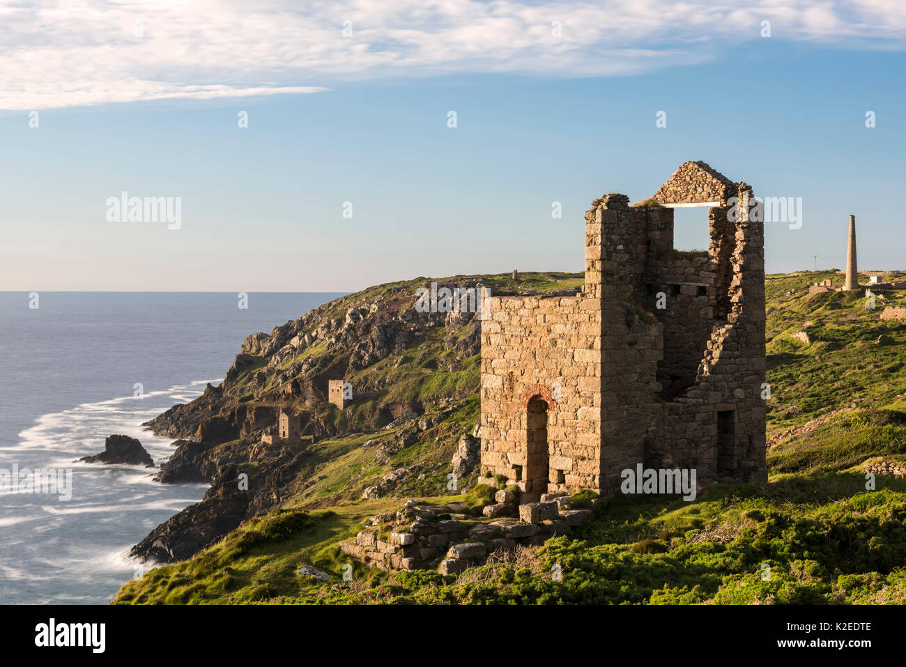 Botallack mines d'étain, près de St Just, Cornwall, England, UK. En juillet 2015. Banque D'Images
