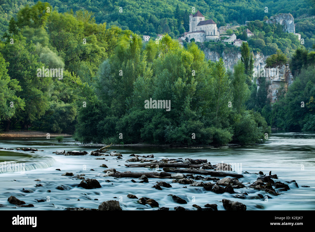 La rivière Lot à vers, Quercy, France, juillet 2015. Banque D'Images