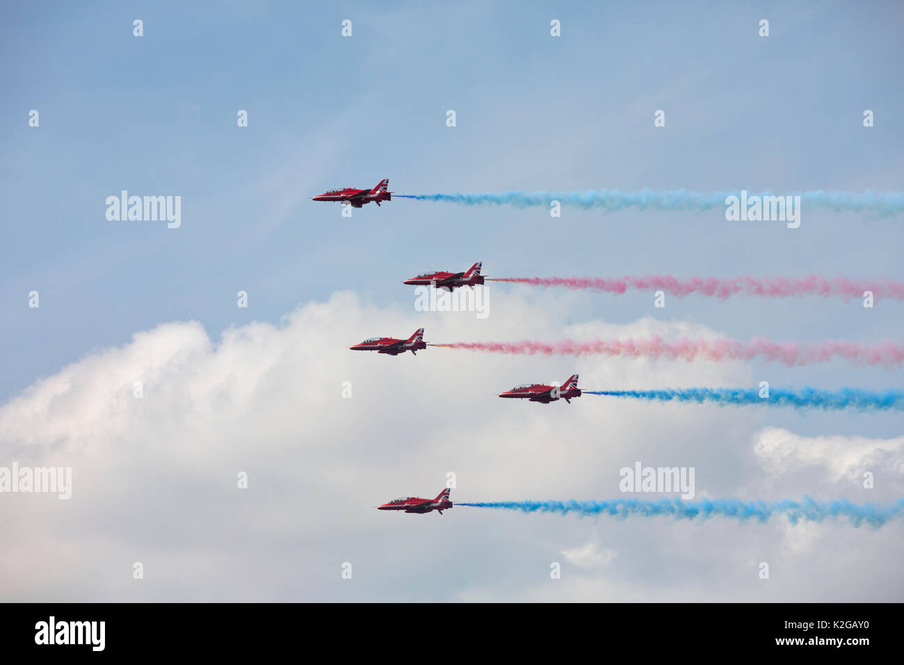 Des flèches rouges affichage à l'air du Sud 2017 Car-Fest CARFEST, annuel, motoring festival tenu à Hampshire, fondé par Chris Evans, présentateur radio England UK Banque D'Images