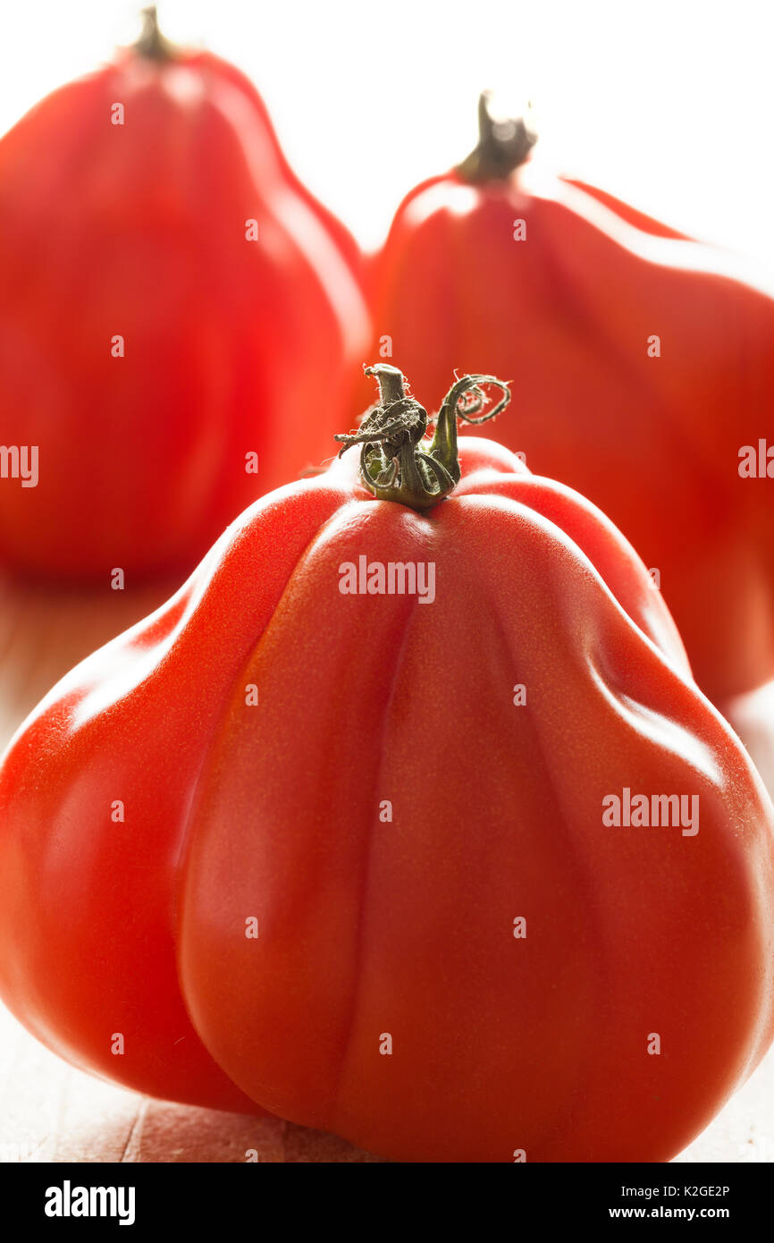 Les tomates Coeur de boeuf close up Banque D'Images