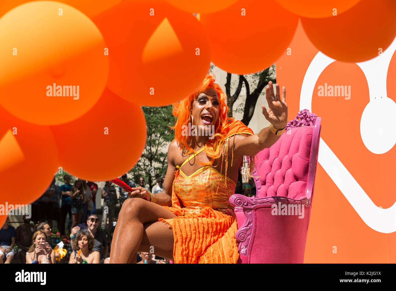 Montréal, le 20 août 2017 : drag queen qui prennent part à la parade de la Fierté gaie de Montréal Banque D'Images