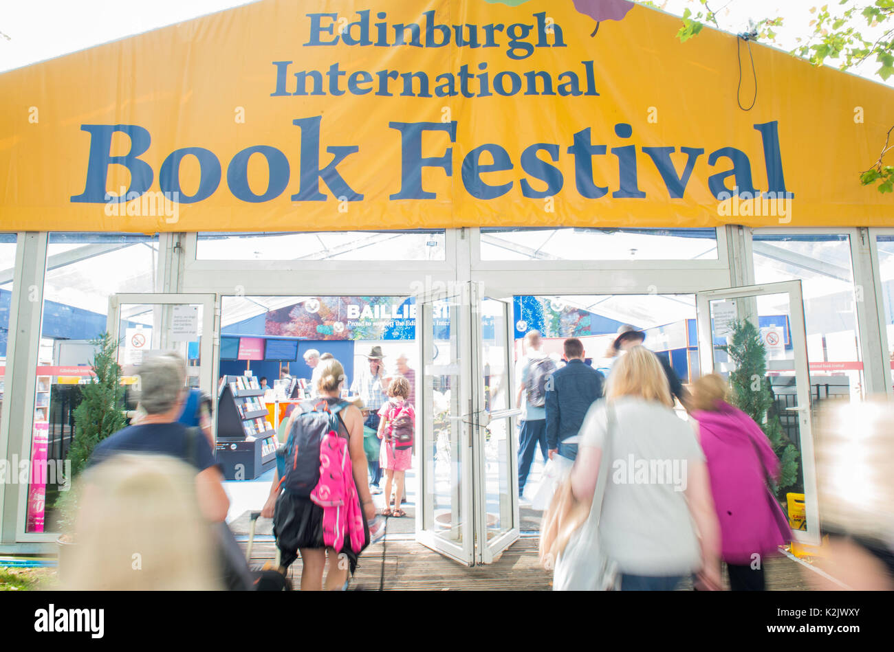 Edinburgh International Book Festival, Charlotte Square Gardens, GV 2017 Banque D'Images