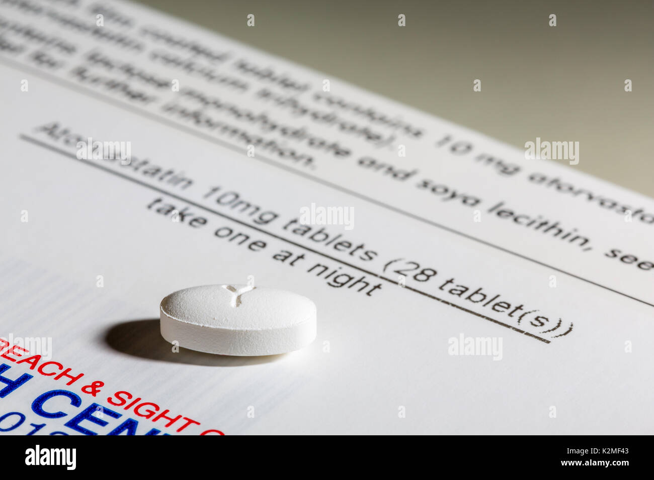 L'atorvastatine, statine, comprimé, comprimé, de médicaments pour abaisser le cholestérol. Banque D'Images