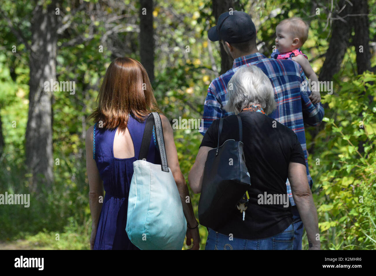 Randonnées dans le parc de la famille Banque D'Images