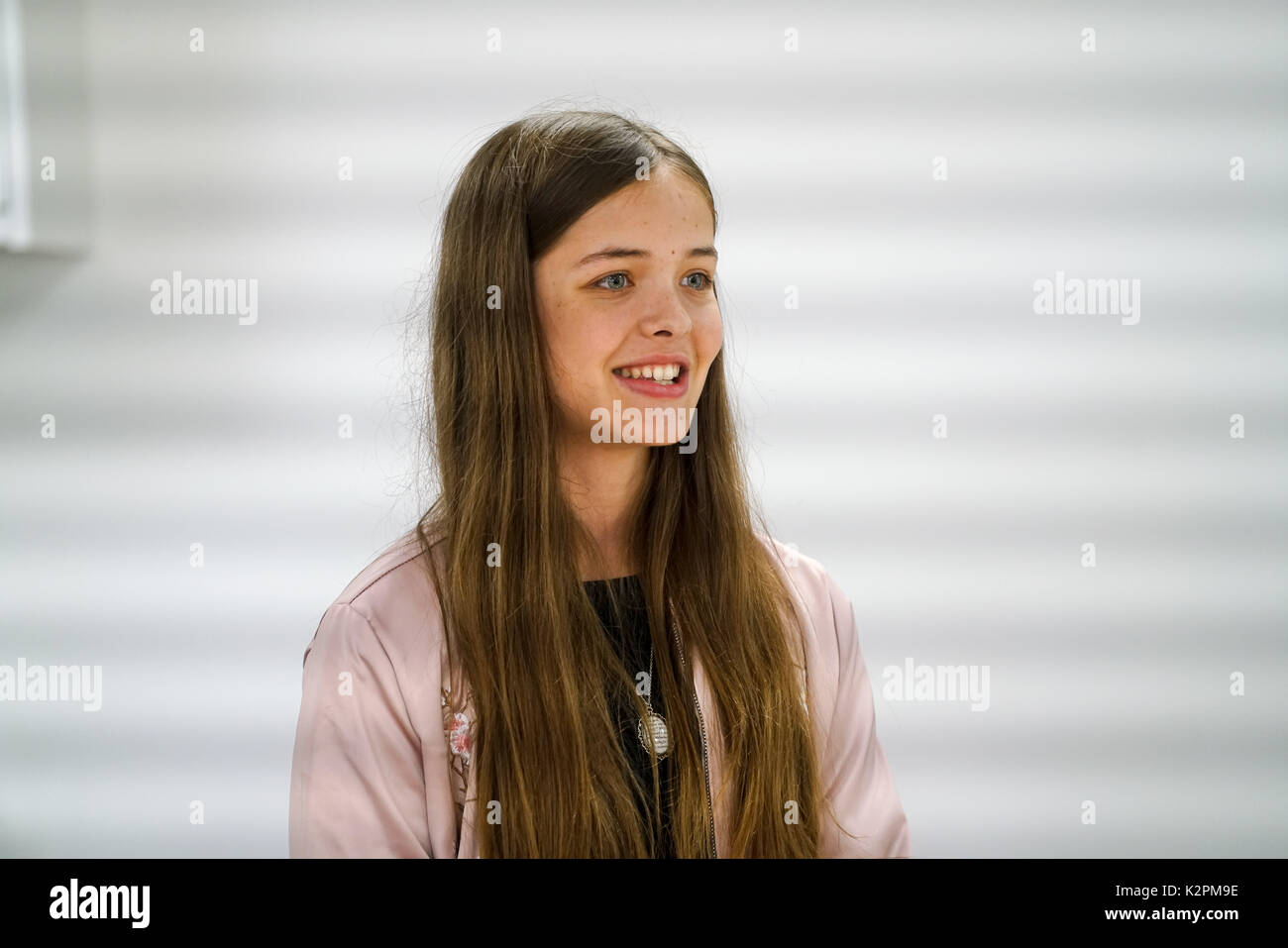 Shaftesbury Avenue, London, England, UK. Août 31, 2017. Josephine Shaw, se préparer à la concurrence à des concerts du maire le parapluie chambres studios de musique avant d'aller tête-à-tête lors de la Grande Finale des concerts pendant le week-end. Credit : Voir Li/Alamy Live News Banque D'Images