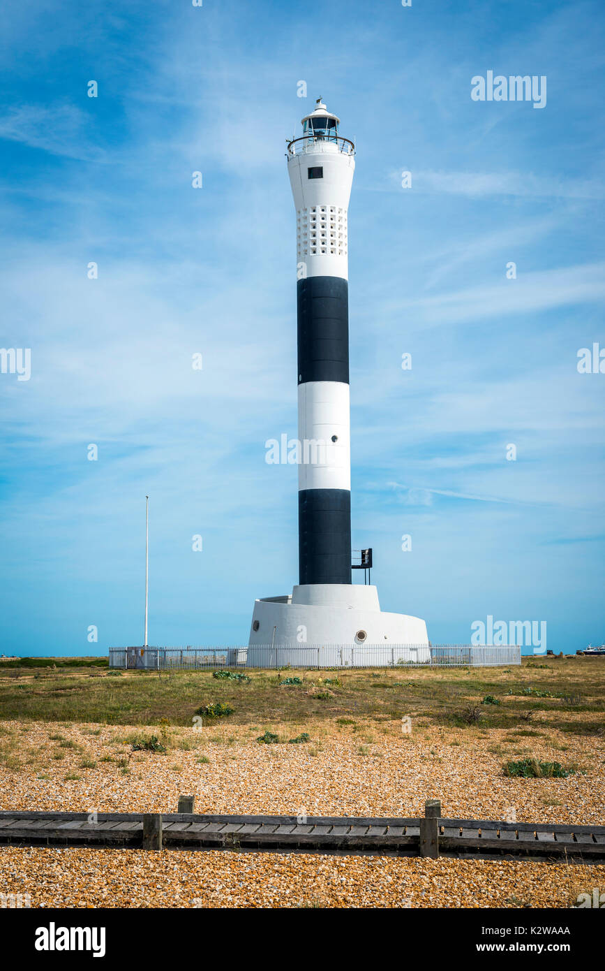 Phare moderne à Dungeness, Kent, UK Banque D'Images