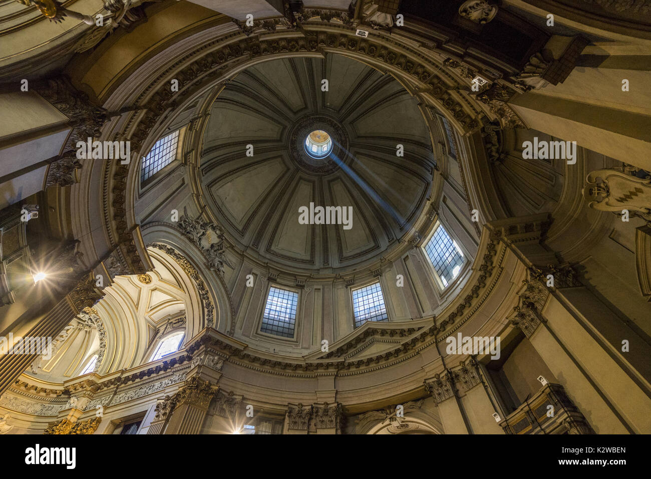 Détail du plafond de la basilique de Saint Marie des anges et des martyrs de Rome. juin. 2017 Rome Italie.. Banque D'Images