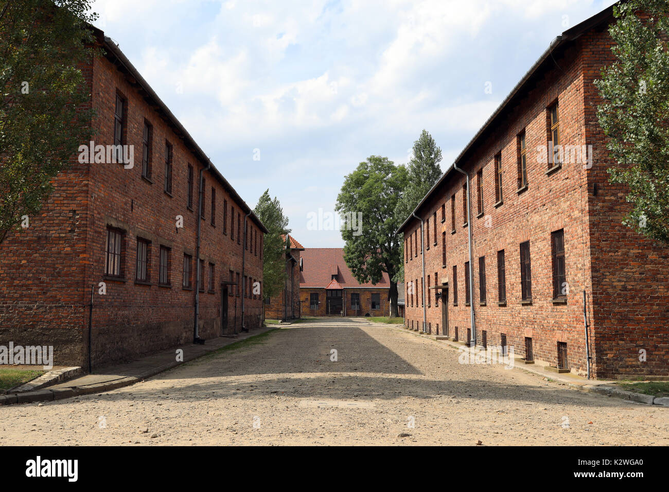 Bâtiments dans le camp de concentration nazi d'Auschwitz, près de la ville de Łódź, Pologne, photographié le 25 août 2017. Banque D'Images