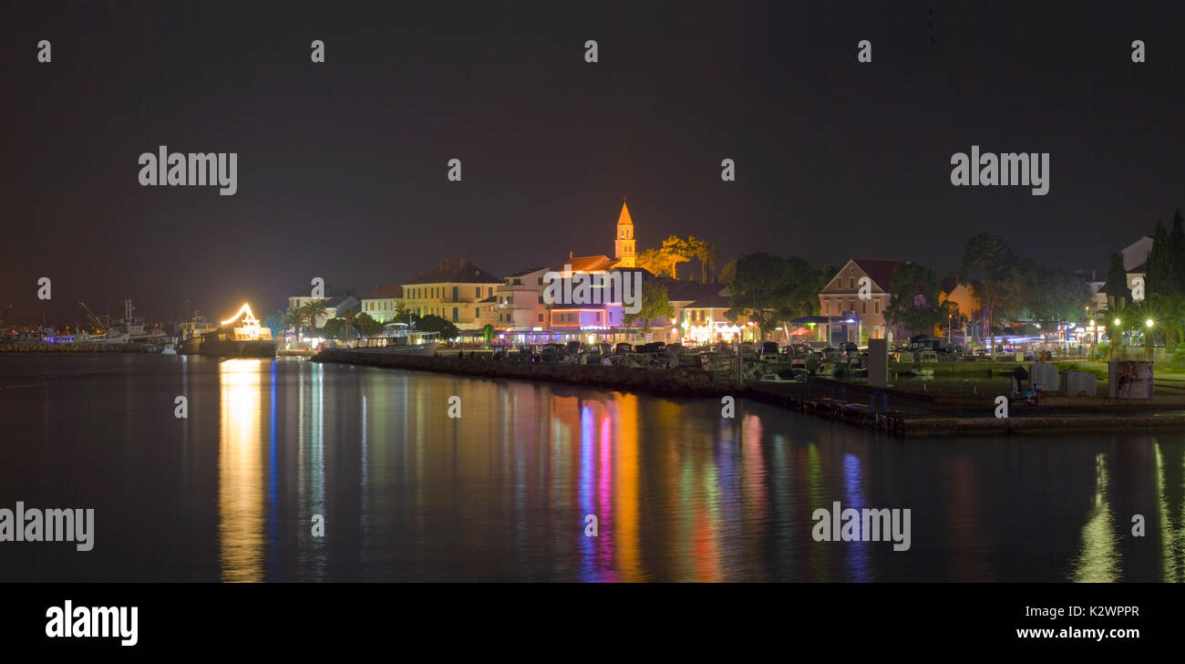 Ville croate Biograd na moru panorama Banque D'Images