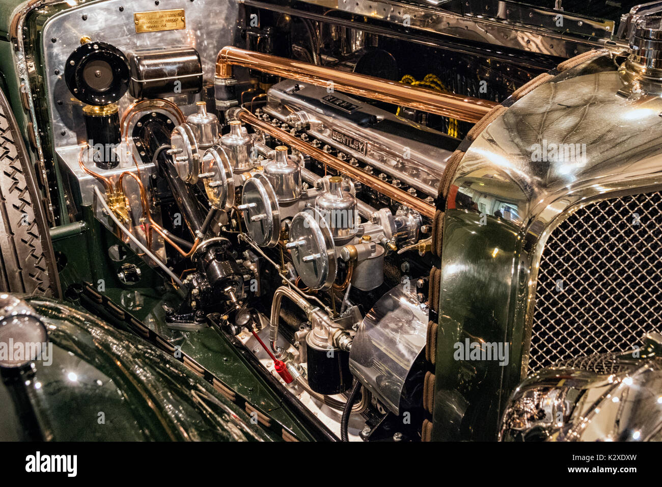 ESSEN, ALLEMAGNE - Apr 6, 2017 : Vintage Bentley Bentley dans le moteur de voiture 3 litres (Roadster) 1924/26 au Techno Classica Essen Car Show. Banque D'Images