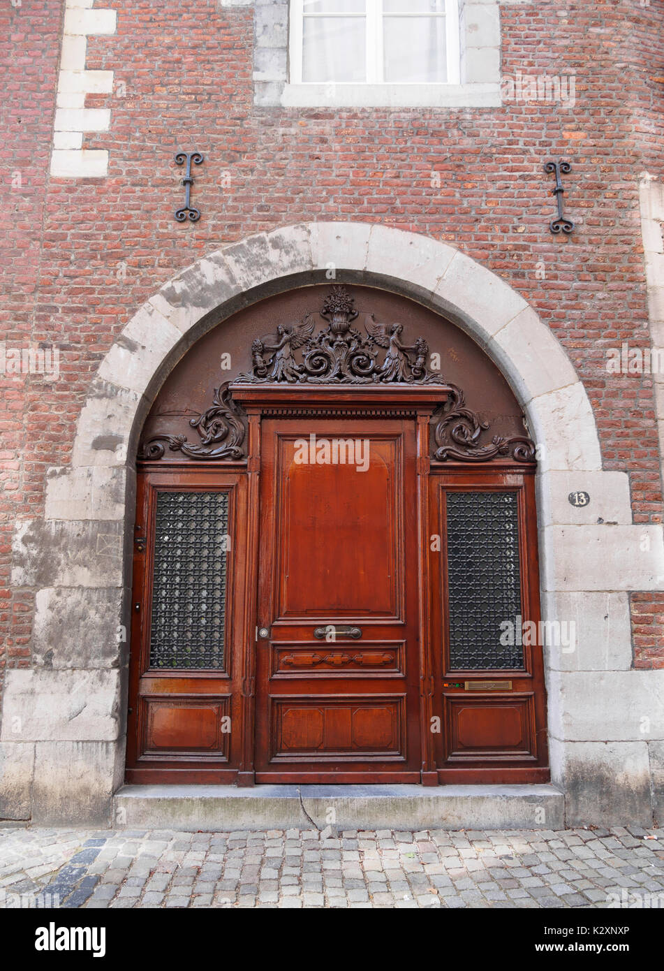 Porte ouvragée, dans la vieille ville de Maastricht, Pays-Bas Banque D'Images