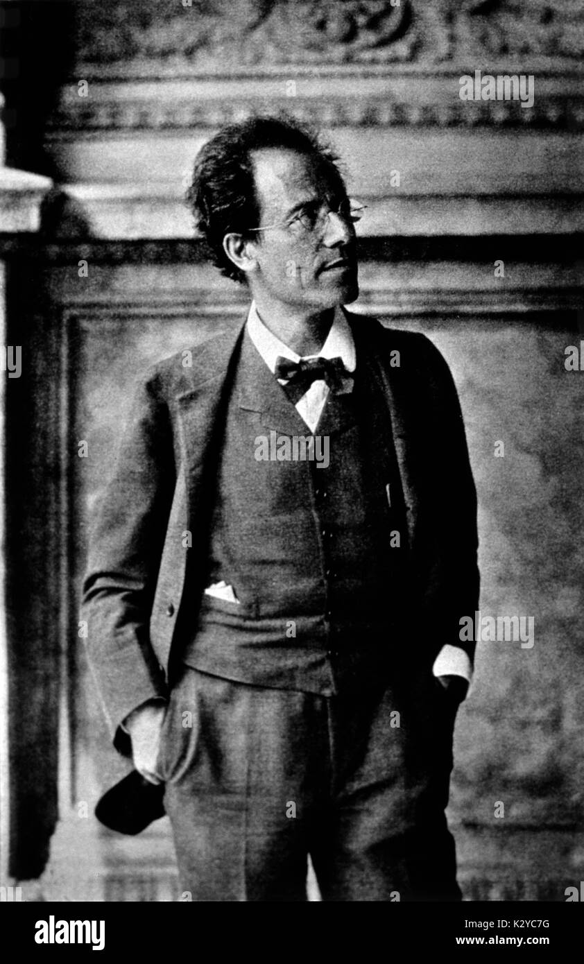 Gustav Mahler - 1907, dans la loggia de la cour de Vienne (Wiener Hofoper Opéra). Prises par M. Fassaden. GM : compositeur autrichien, 7 juillet 1860 - 18 mai 1911. Banque D'Images