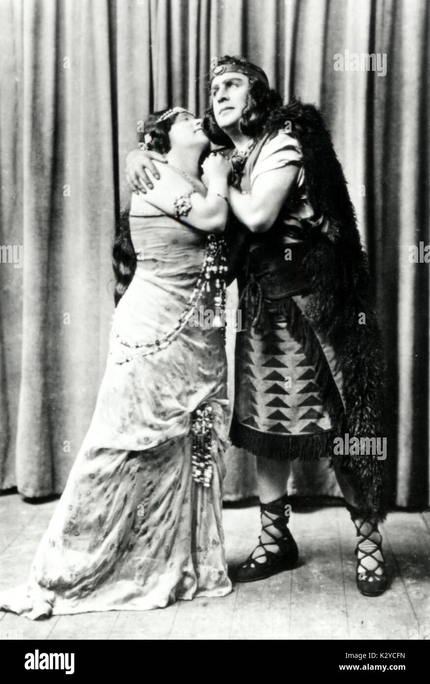 SAINT-SAENS, Camille - Samson et Dalila (Samson et Dalila ) avec Edna Thornton (contralto, 1875-1964) que Delilah, M. Walter Hyde (1875-1951), ténor de Samson. Le Sir Thomas Beecham Opera Company. Banque D'Images