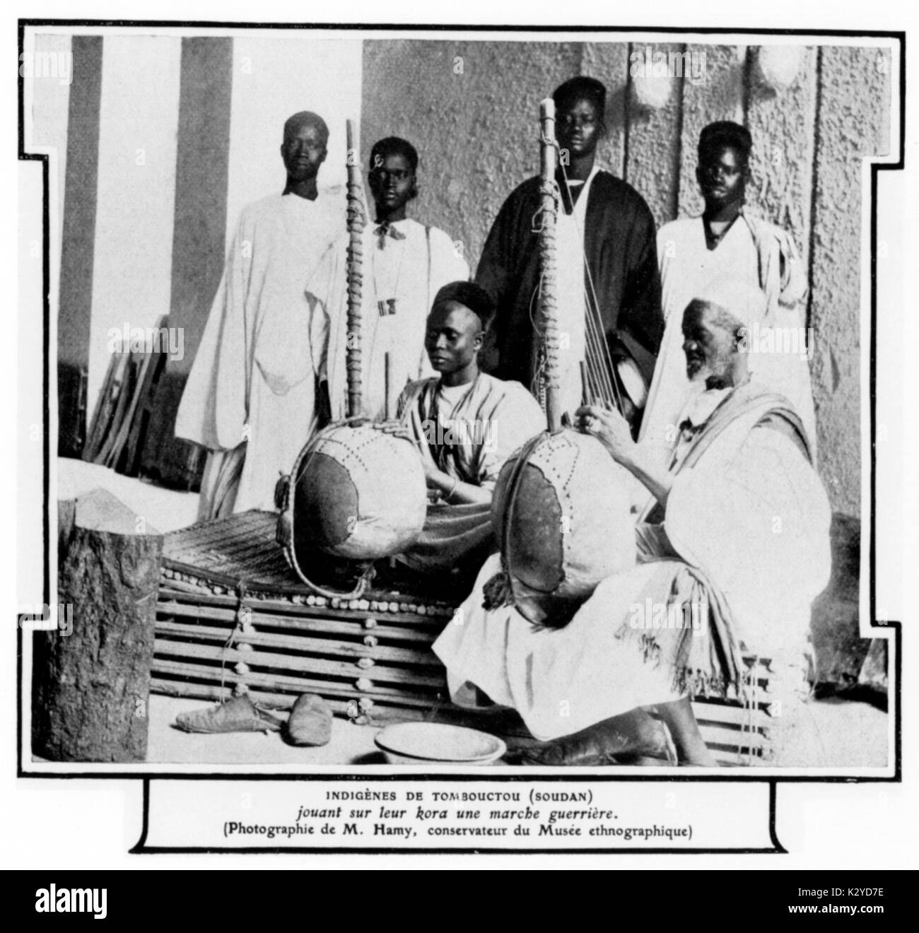 Musiciens jouant de la kora à Tombouctou, c. 1905. Mali Banque D'Images