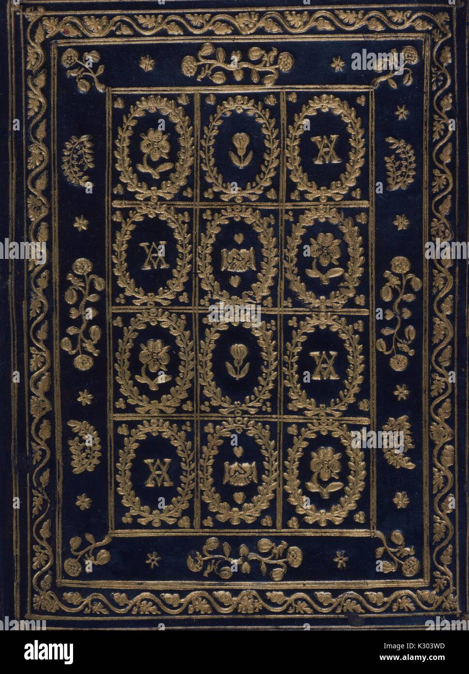 Lié finement couvert d'un livre d'heures du xve siècle au début de l'Amérique, 1450. Banque D'Images