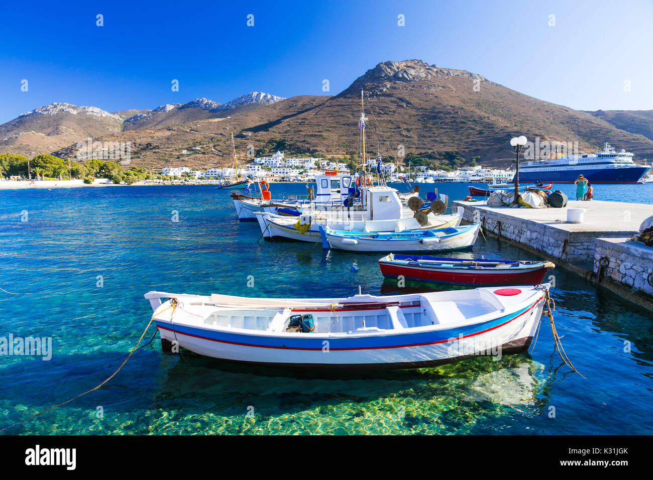 Grec traditionnel de l'île de la baie de Katapola, Amorgos Banque D'Images