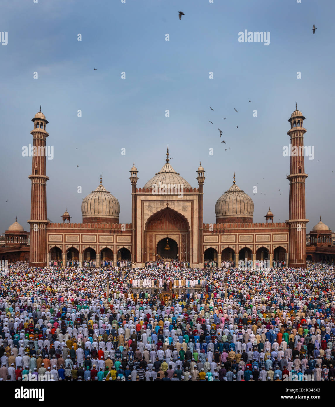 EID Mubarak, matin, prière de l'EID à Jama Masjid, Delhi, Inde Banque D'Images