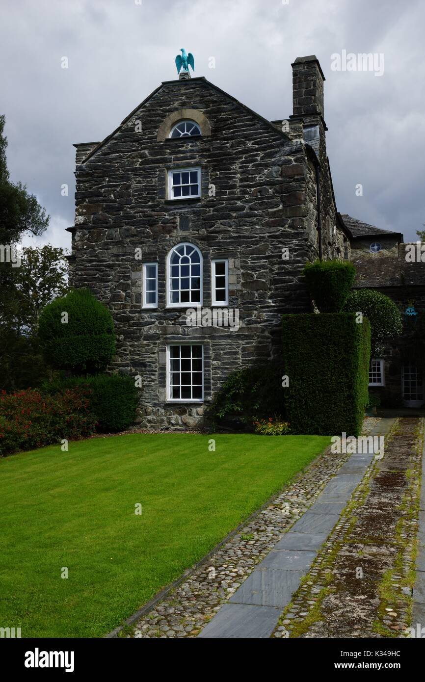 PLAS Brondawnw, pays de Galles, Maison, jardin, William Clough Ellis, destination, Patrimoine, Snowden, magique, Paysage, éducation, Culture, vue sur la montagne. Banque D'Images