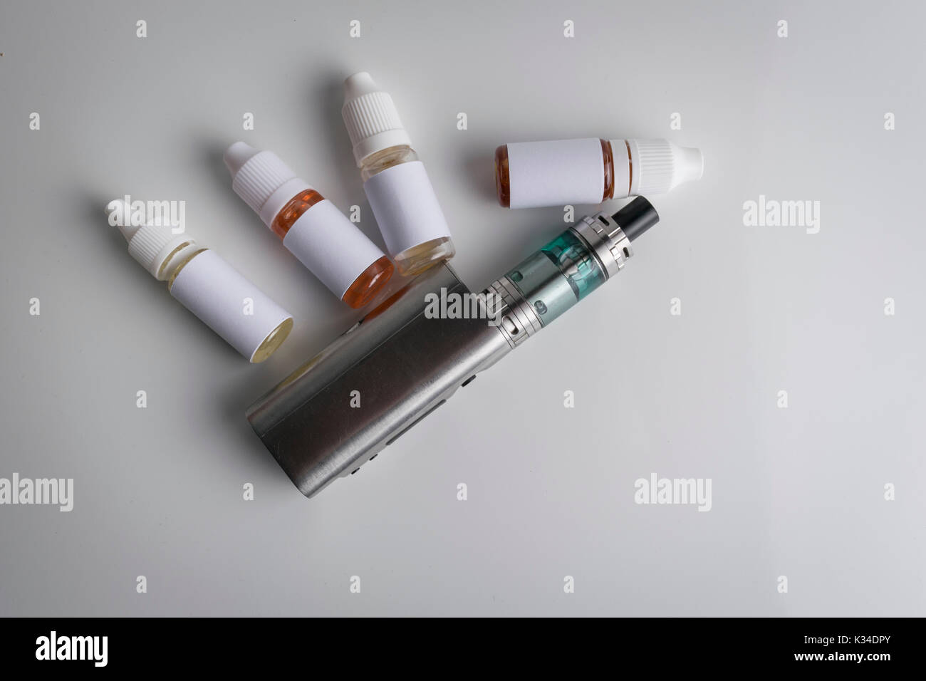 elfbar nachfüll pod läuft aus Magasin cigarette éléctronique à Nantes