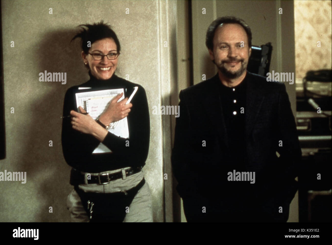 AMERICA'S SWEETHEARTS [2001] JULIA ROBERTS, BILLY CRYSTAL Date : 2001 Banque D'Images