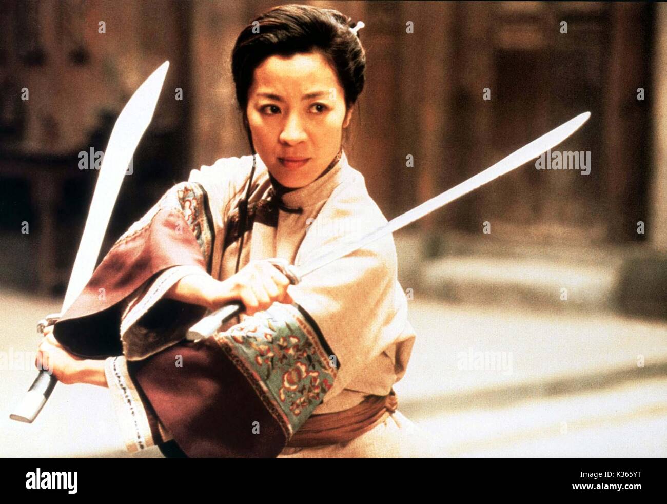 Tigre et dragon Michelle Yeoh Crouching Tiger, Hidden Dragon Date : 2001 Banque D'Images