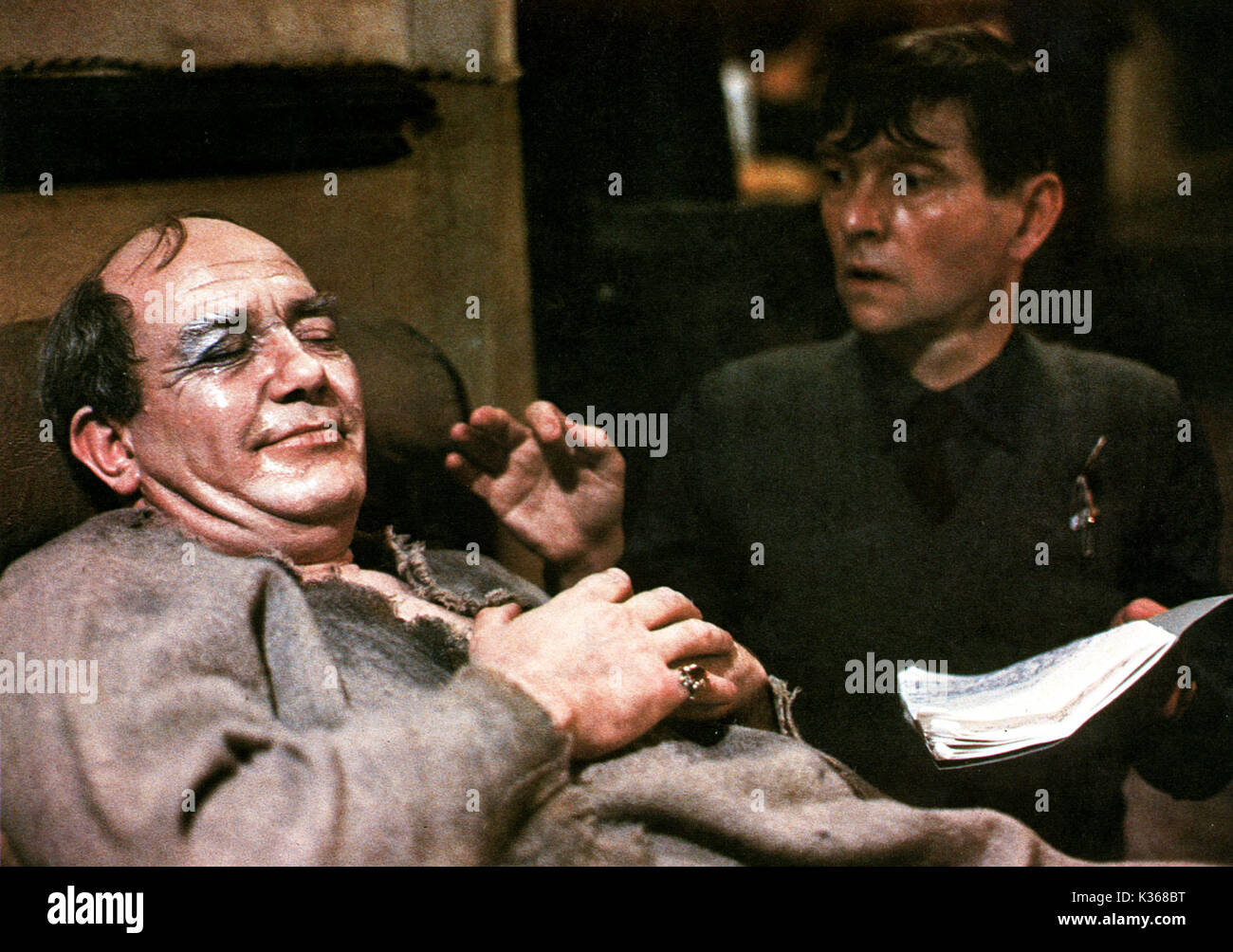 La commode Albert Finney, TOM COURTENAY Date : 1983 Banque D'Images
