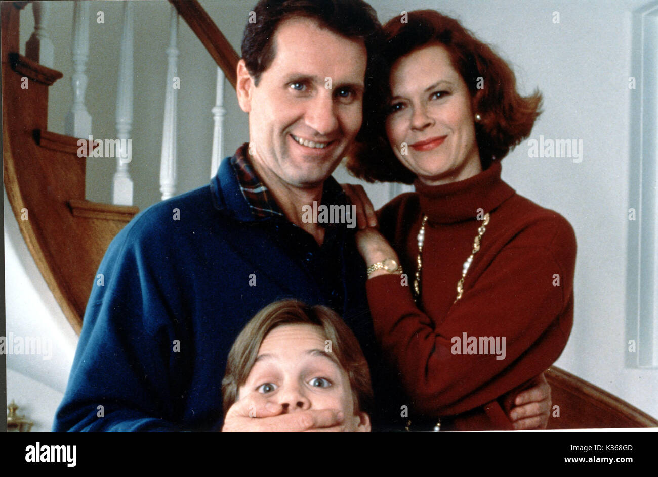 Anglais (US1991) aka driving me crazy ED O'NEILL, JO BETH WILLIAMS ET CI-DESSOUS, ETHAN RANDALL Date : 1991 Banque D'Images